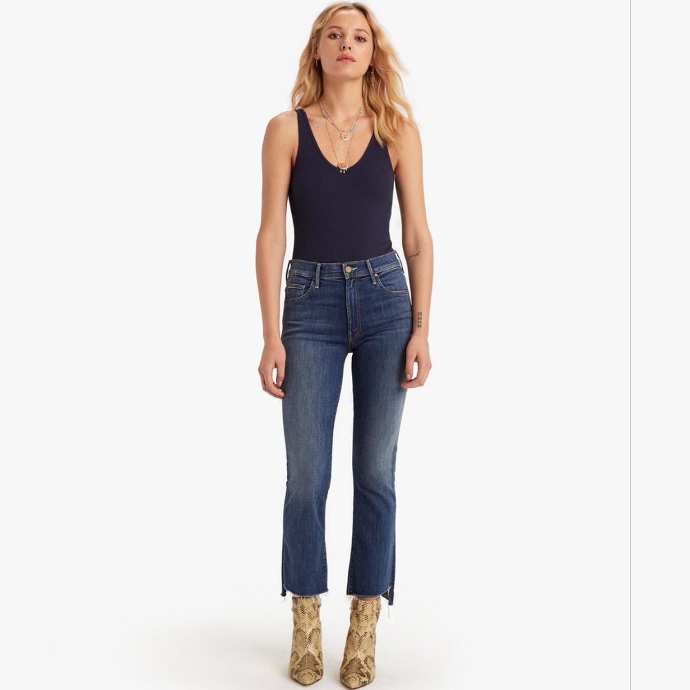 MOTHER Insider Crop Step Fray in Not Rough Enough wash Size 26